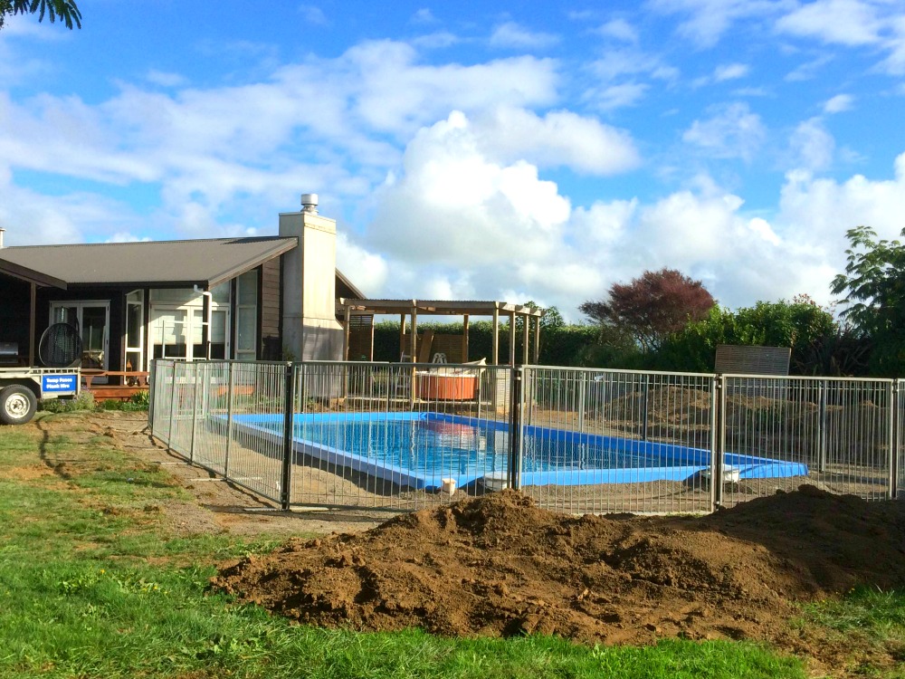 Temporary_Pool_Fence_Waiau_Pa_4.jpg